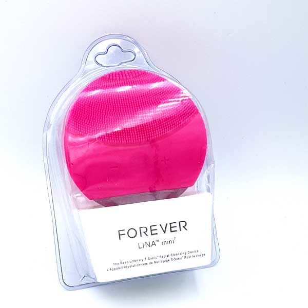 Forever Lina Mini Facial Cleansing Brush Magenta 4